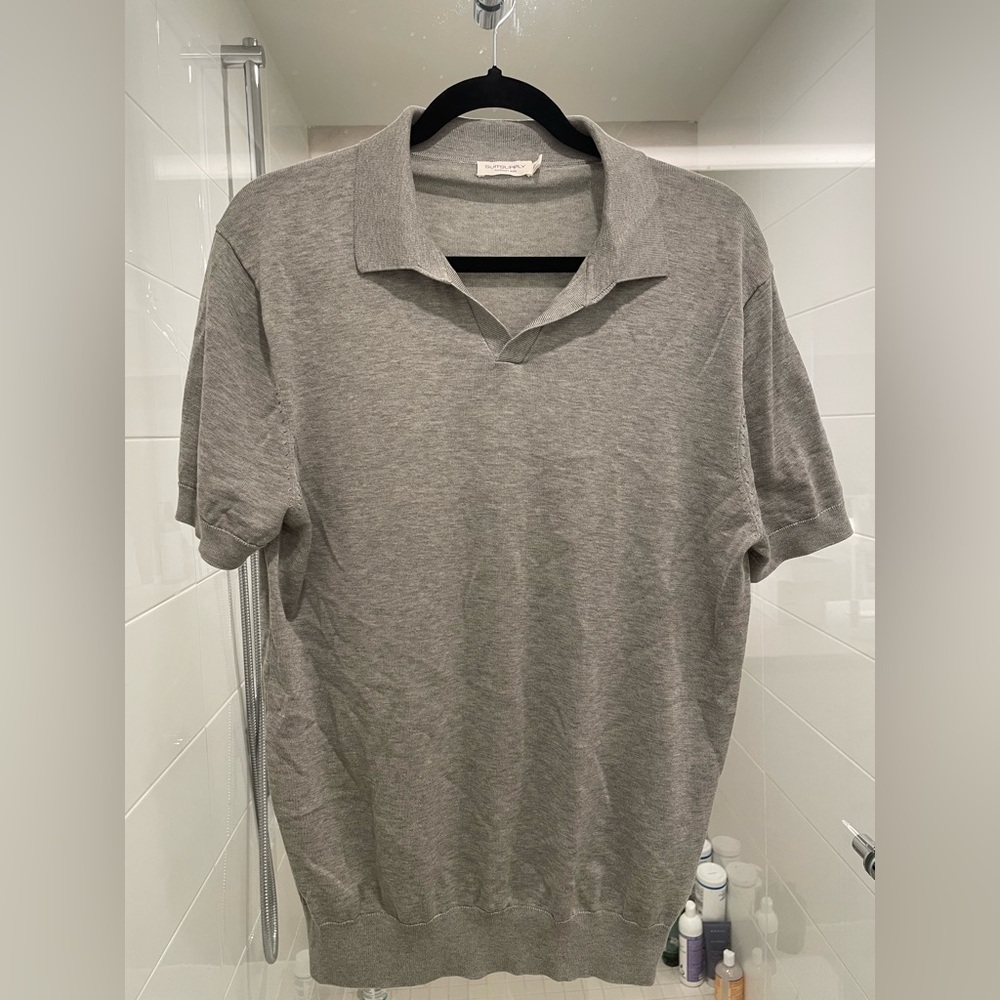 NEW Suit supply buttonless polo